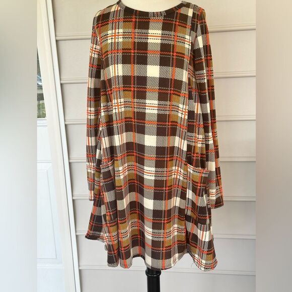 Egy women’s plaid flared dress size M - Picture 1 of 11